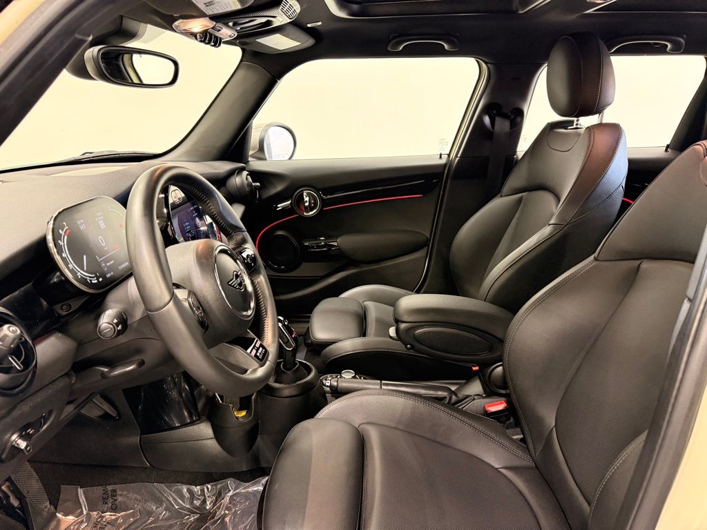 Thumbnail: 2023 MINI Cooper - 12