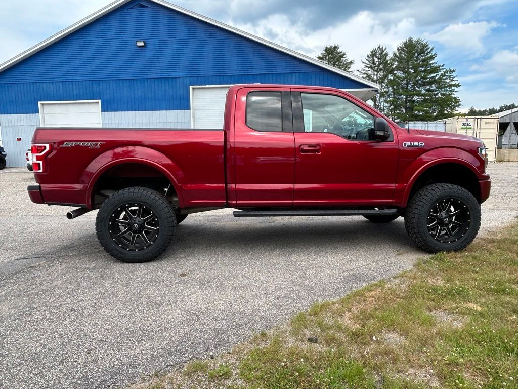 2018 Ford F-150 — photo 2