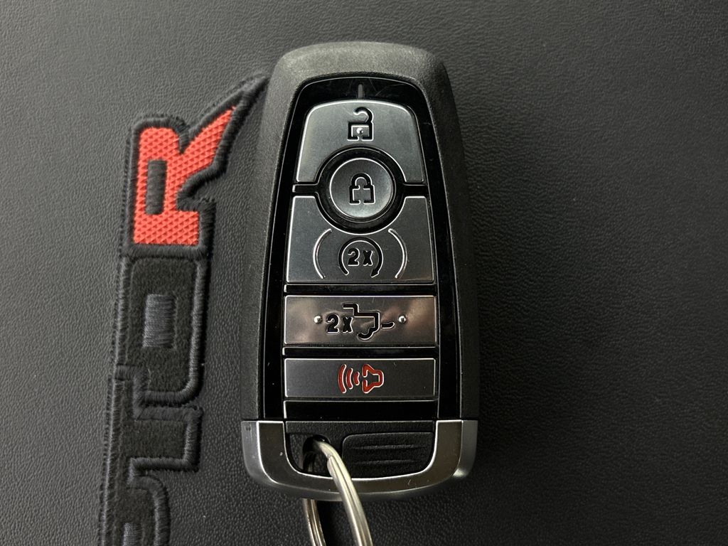 Certified Used 2025  Ford Raptor R image 34
