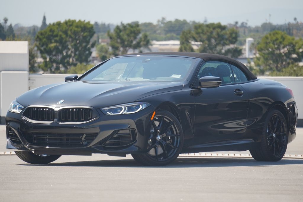 Thumbnail: 2026 BMW 8 Series - 2