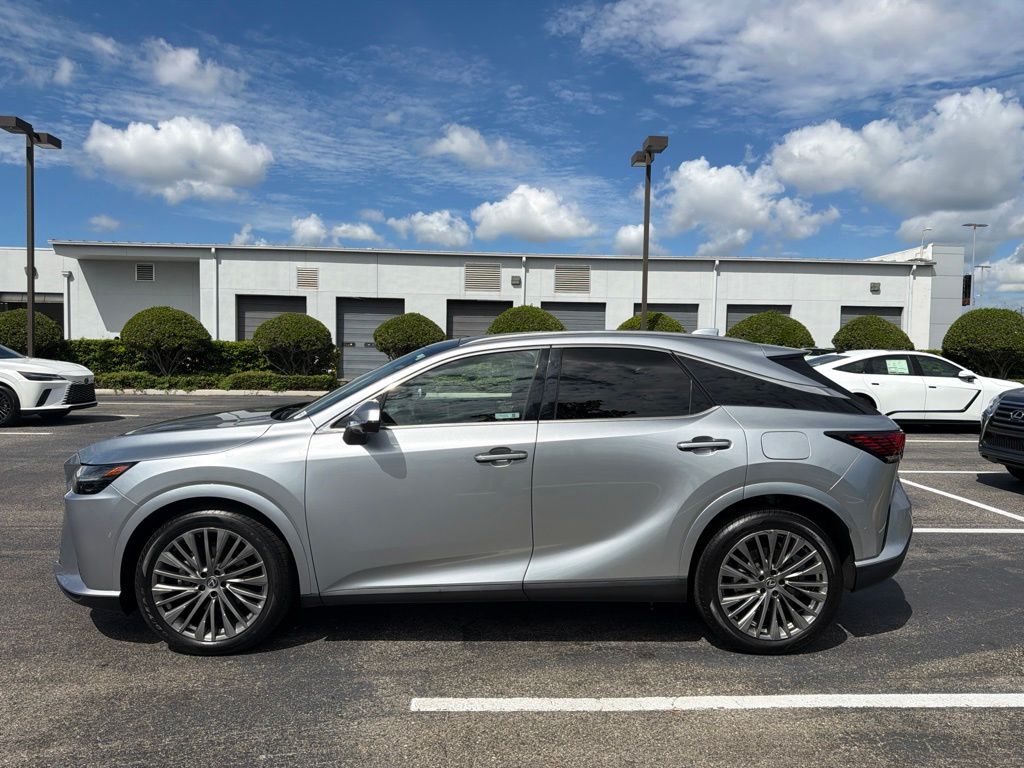 Thumbnail: 2023 Lexus RX - 4