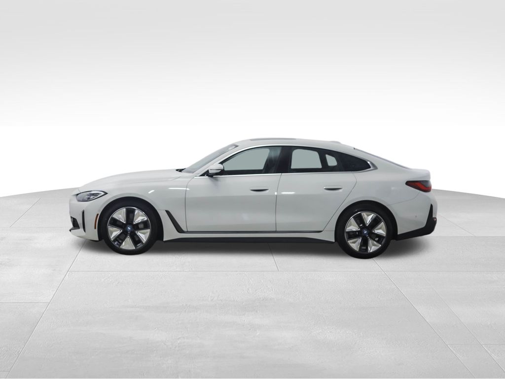 Thumbnail: 2024 BMW i4 - 2