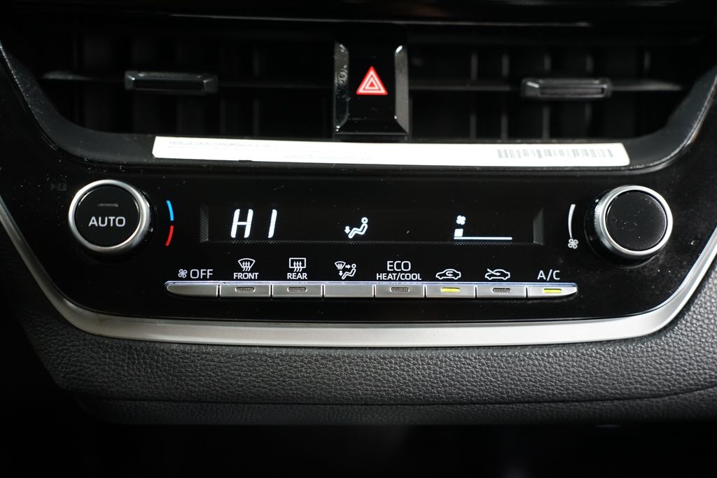 2024 Toyota Corolla LE 20