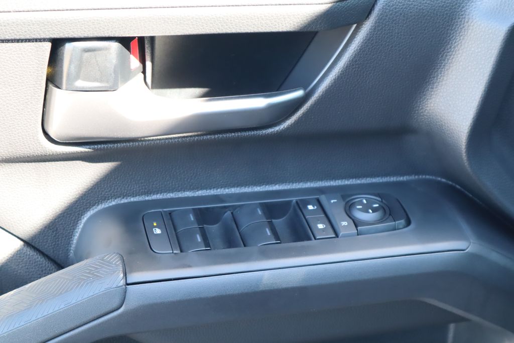 Thumbnail: 2025 Toyota Tacoma - 22