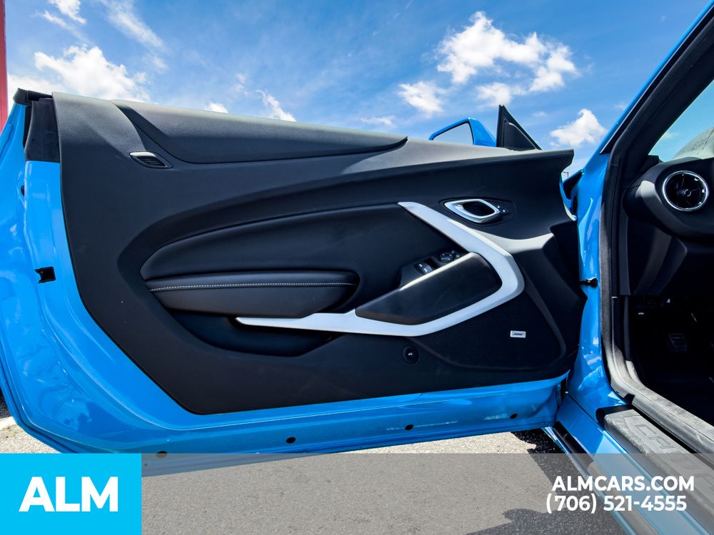 Used 2022 Blue Chevrolet LT1 image 20