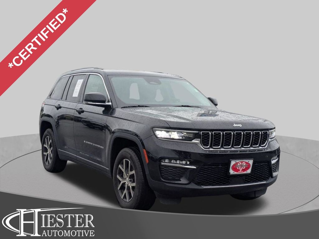 Diamond Black Crystal Pearlcoat 2023 Jeep Grand Cherokee SUV / Crossover Four-Wheel Drive 8-Speed Automatic