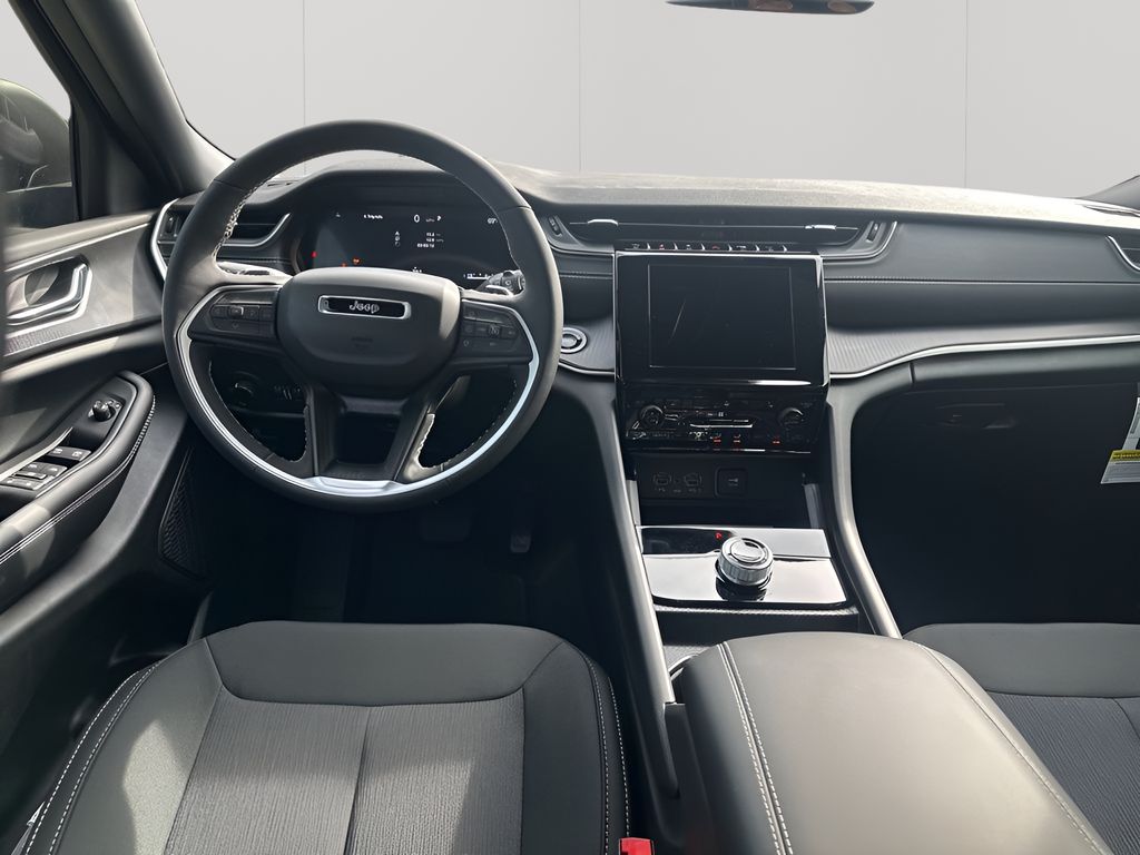 New Car 2025 Jeep Grand Cherokee L  For Sale Under $50,000 In Austin, Texas