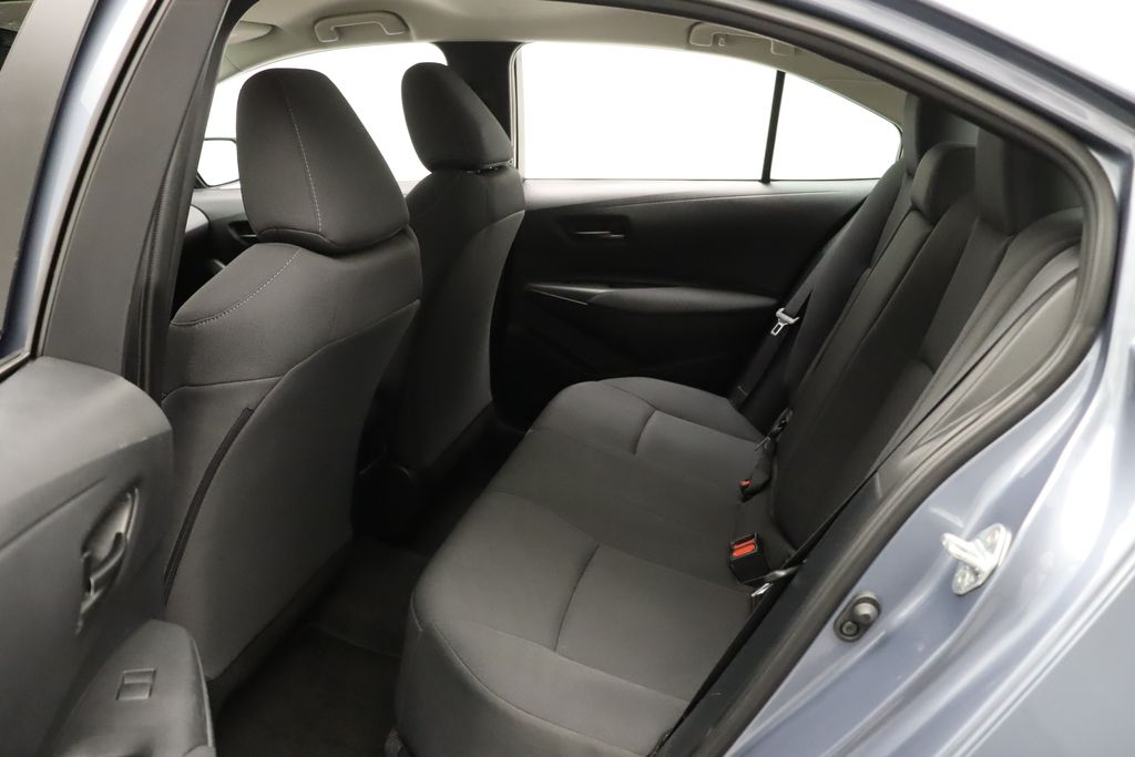 2022 Toyota Corolla LE 19