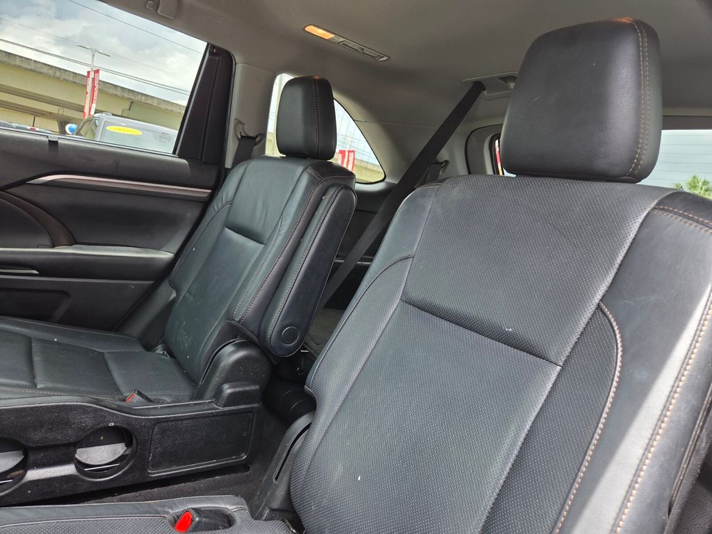 Used 2019 Toyota Highlander SUV