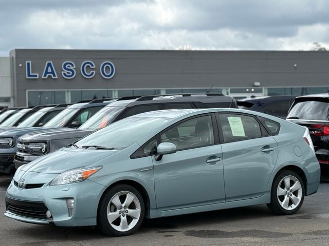 Pearl 2014 Toyota Prius Five Hatchback Front-Wheel Drive Continuously Variable Transmission