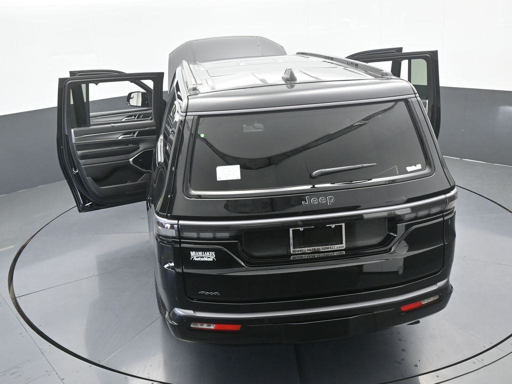 New 2026 High Gloss Black Jeep Limited Reserve image 67