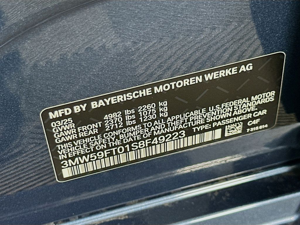 2025 BMW 3 Series M340i 24