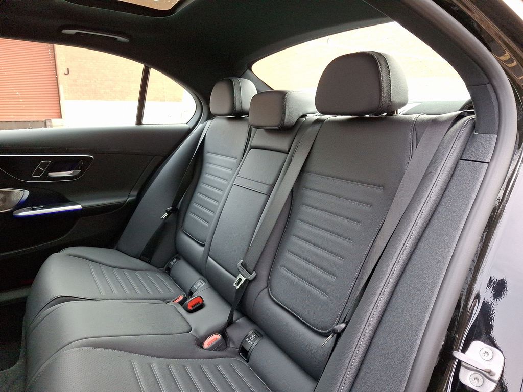 2025 Mercedes-Benz C-Class C 300 6