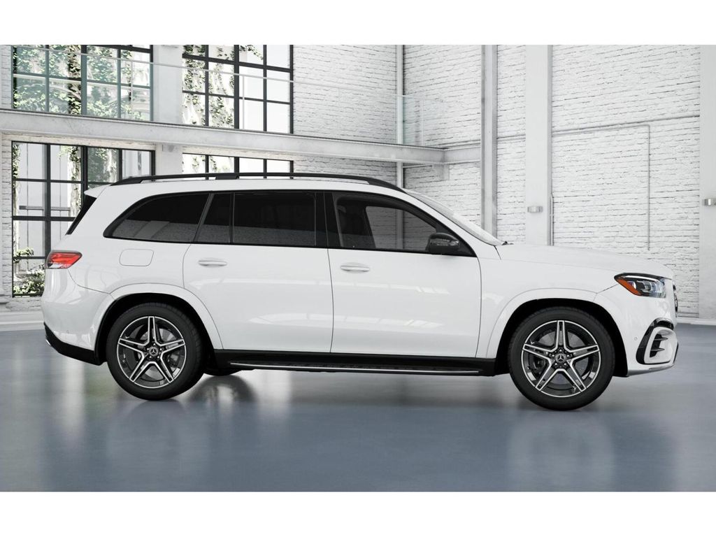 2025 Mercedes-Benz GLS 450 4MATIC 15