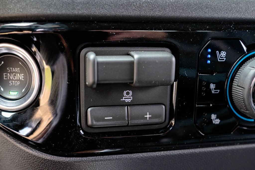 2026 Chevrolet Silverado 2500 HD High Country - Photo 39