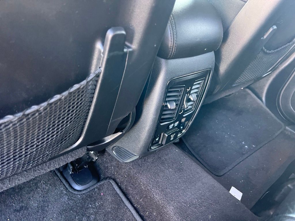 2018 Jeep Grand Cherokee Overland Black at Autostrade