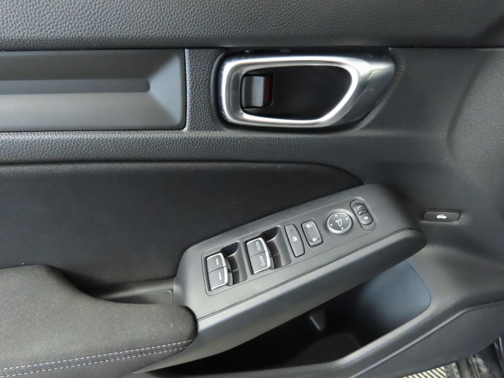 2025 Honda Civic Sport 23