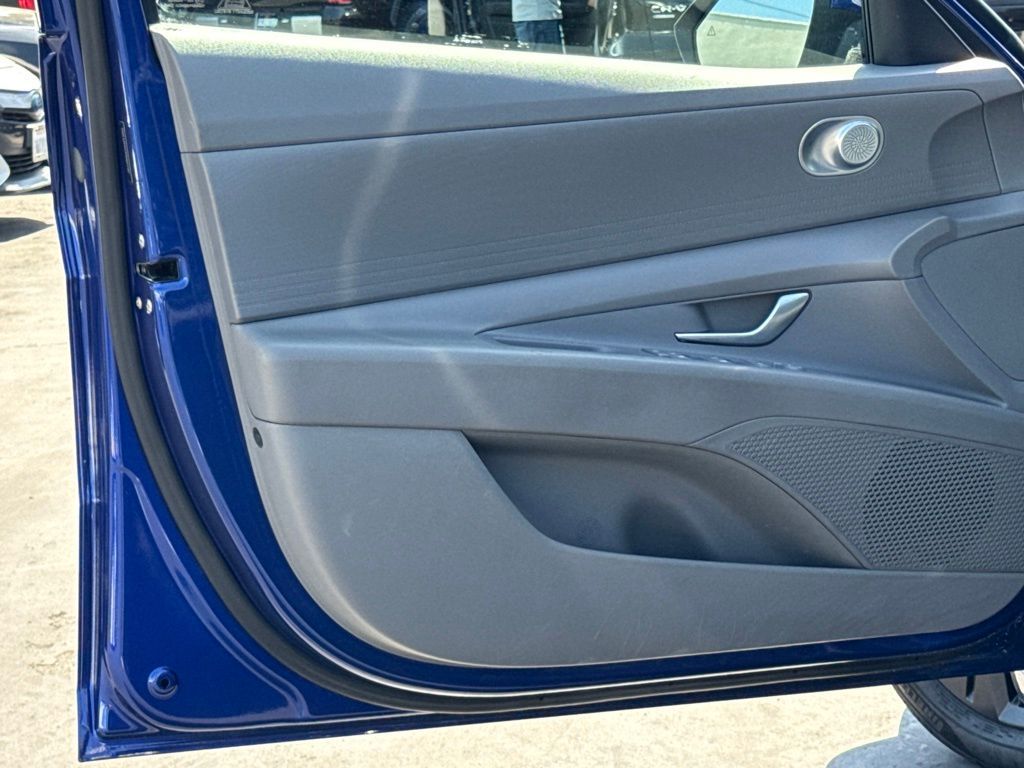 Used 2022 Hyundai Elantra Sedan