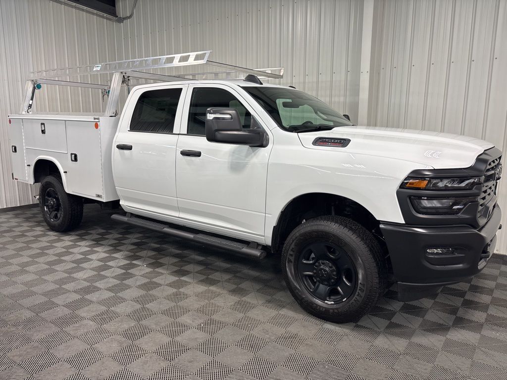 2026 RAM 2500 Tradesman Crew Cab LB 4WD