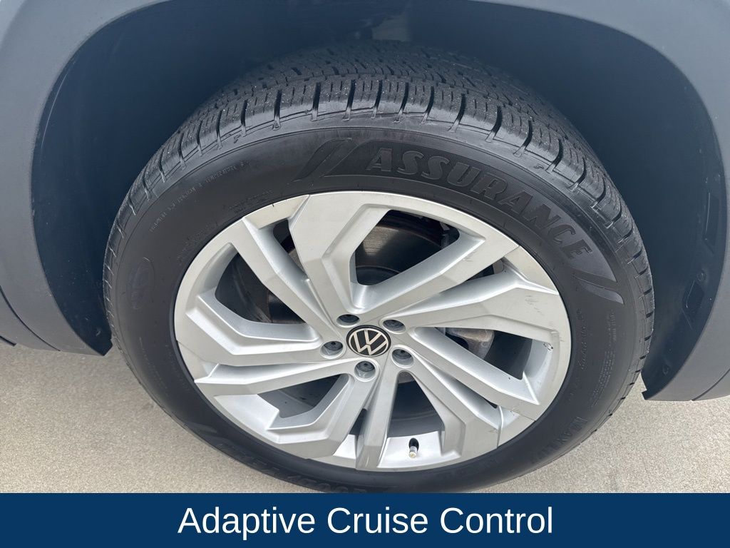 2022 Volkswagen Atlas 3.6L V6 SE w/Technology