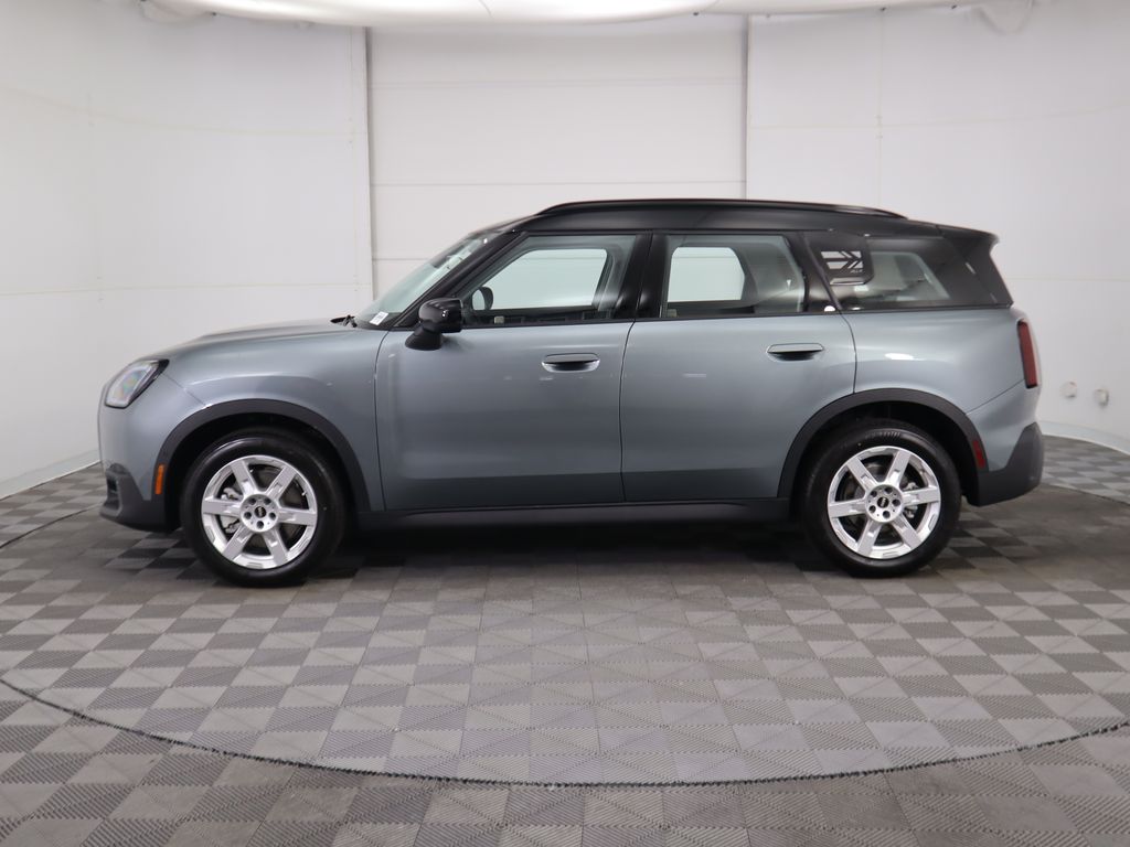 2025 MINI Cooper Countryman Base 8