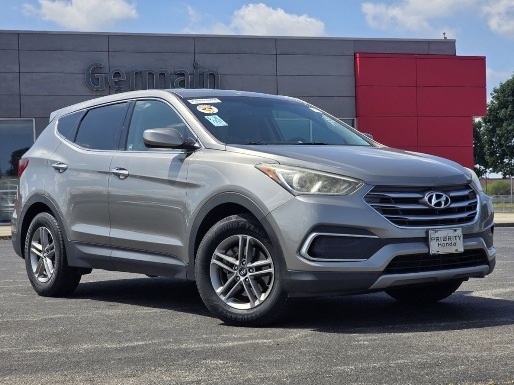 Used 2018 Gray Hyundai  image 2