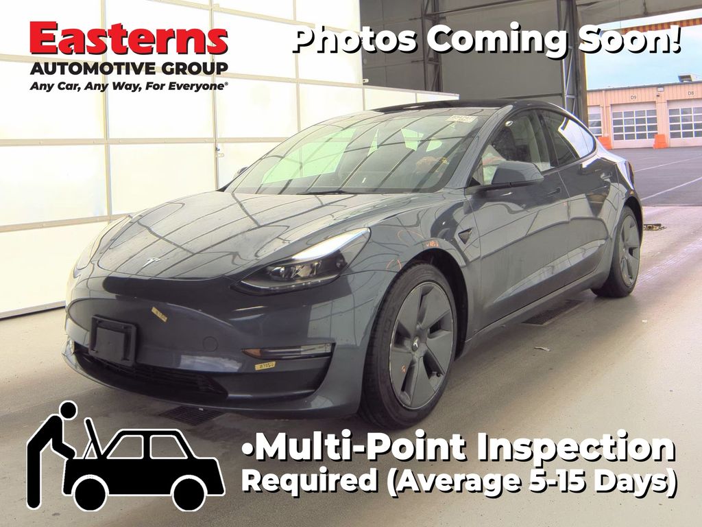 2023 Tesla Model 3 -'s photo