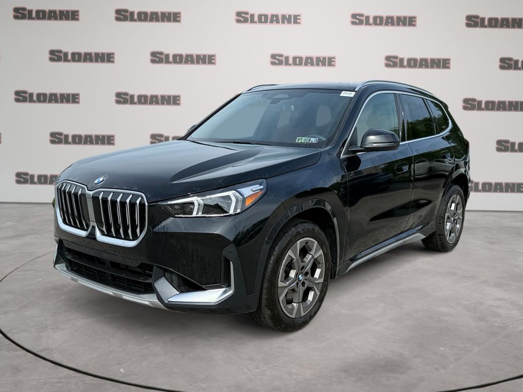 2026 BMW X1 xDrive28i Negro (Black Sapphire Metallic) SUV/Crossover Tracción en las cuatro ruedas 7 velocidades Automática