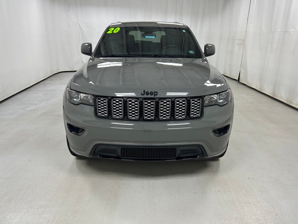 Used Sting Gray Clearcoat 2020 Jeep Altitude for Sale in New