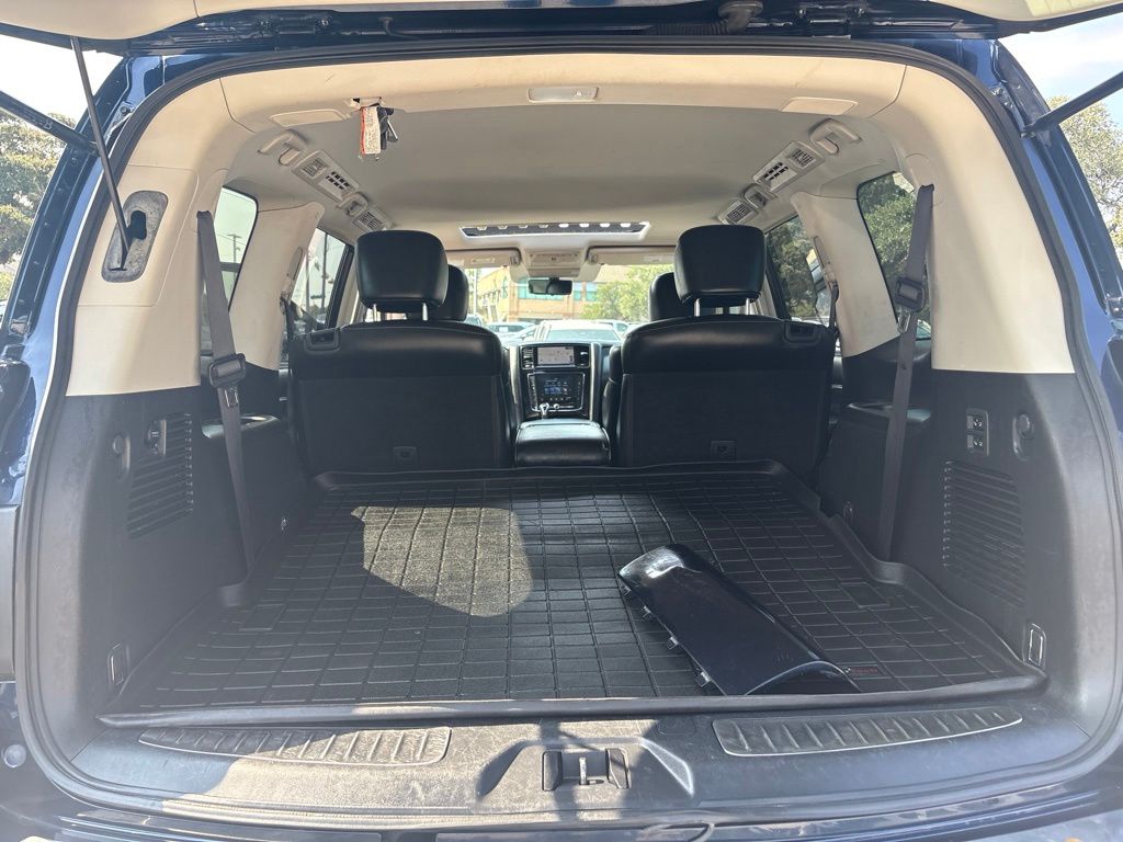 Thumbnail: 2020 INFINITI QX80 - 21
