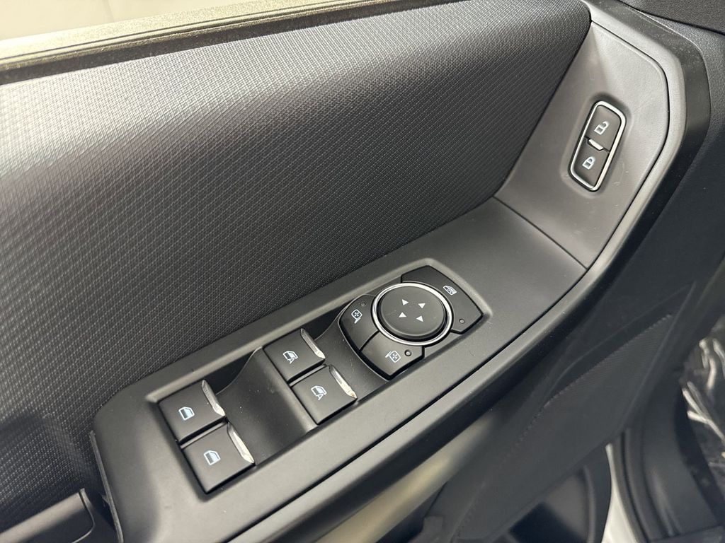 2025 Ford F-150 STX photo 18