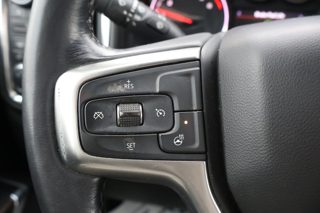 Thumbnail: 2022 Chevrolet Silverado 2500 - 21