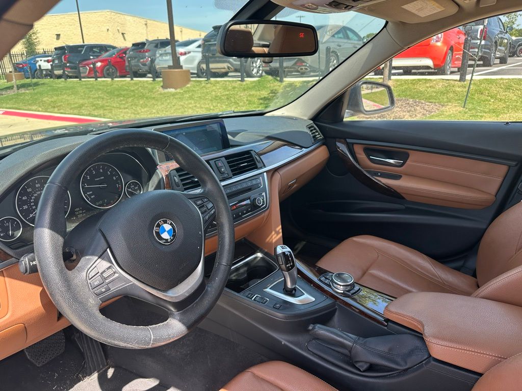 Thumbnail: 2014 BMW 3 Series - 5