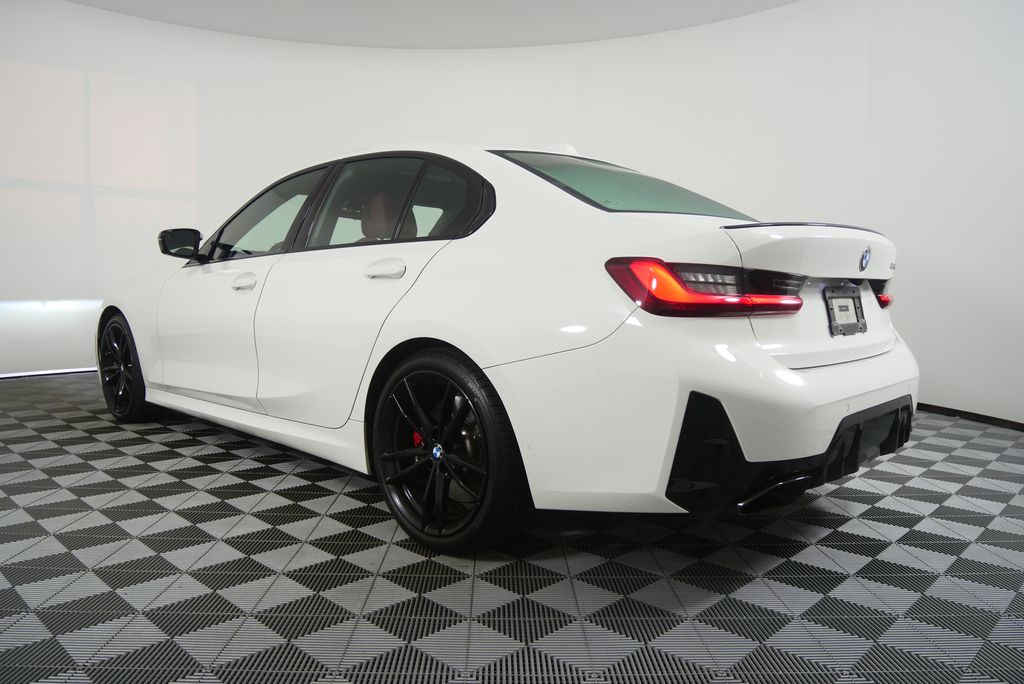 Thumbnail: 2023 BMW 3 Series - 5