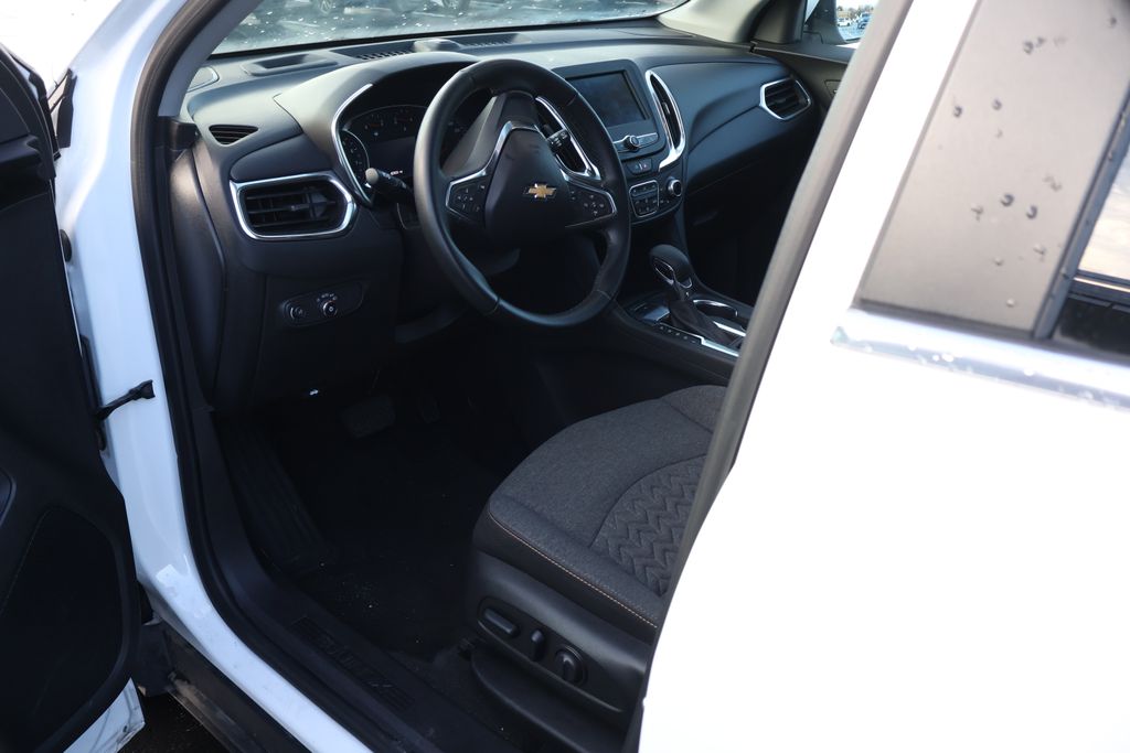 Thumbnail: 2024 Chevrolet Equinox - 11