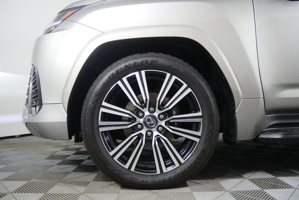 Thumbnail: 2024 Lexus LX - 7