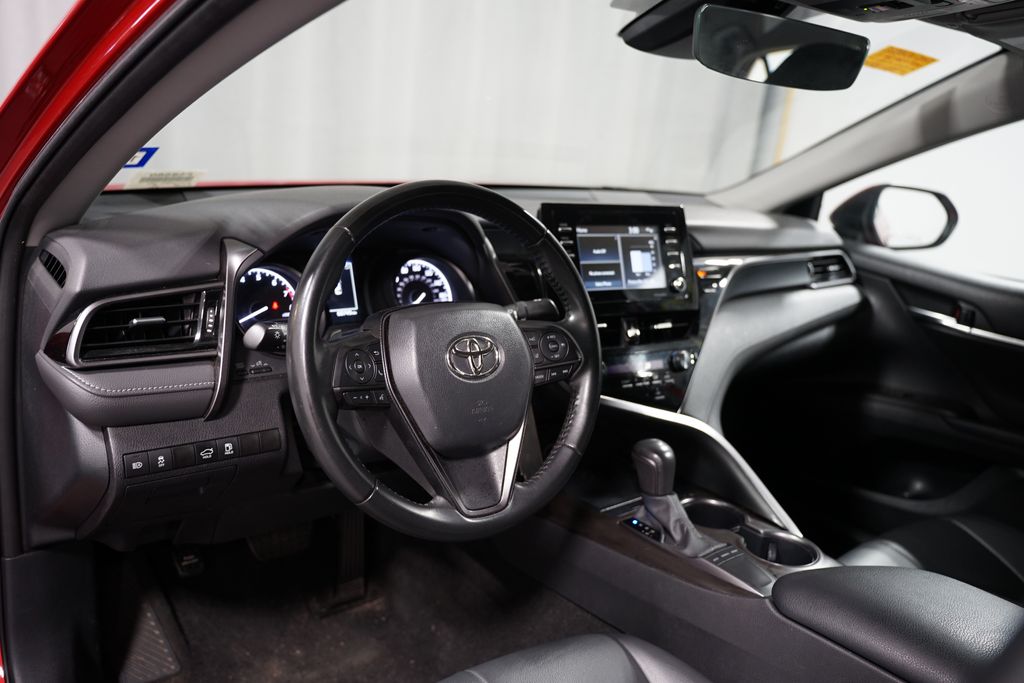 2023 Toyota Camry SE 7