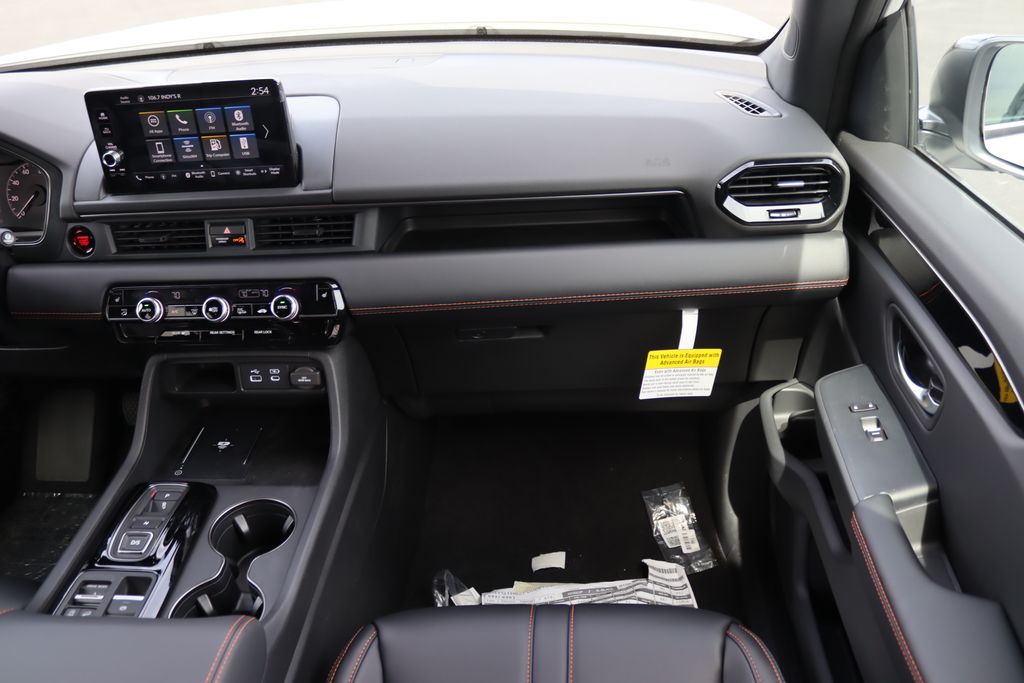 2025 Honda Pilot TrailSport 18
