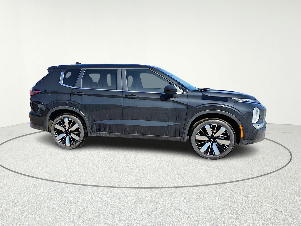 2026 Mitsubishi Outlander SE - 7