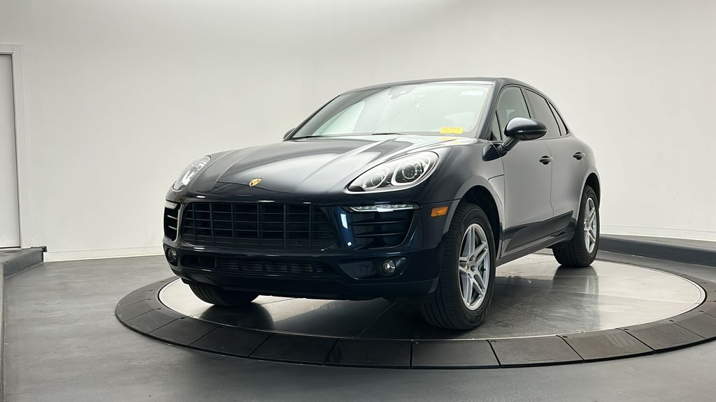 2018 Porsche Macan Base 3