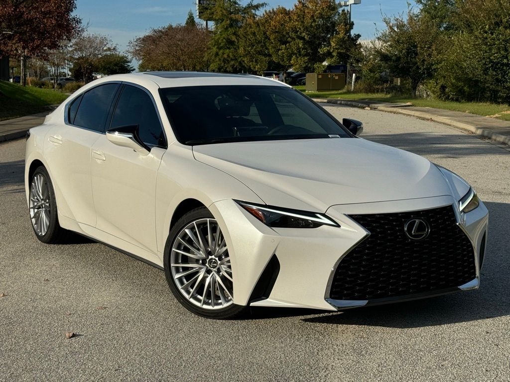 2024 Lexus IS 300 2