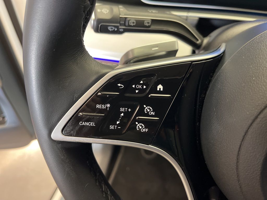 Thumbnail: 2025 Mercedes-Benz GLE - 14