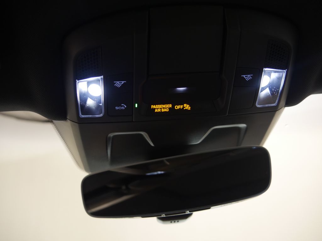 Thumbnail: 2026 Porsche 911 - 30