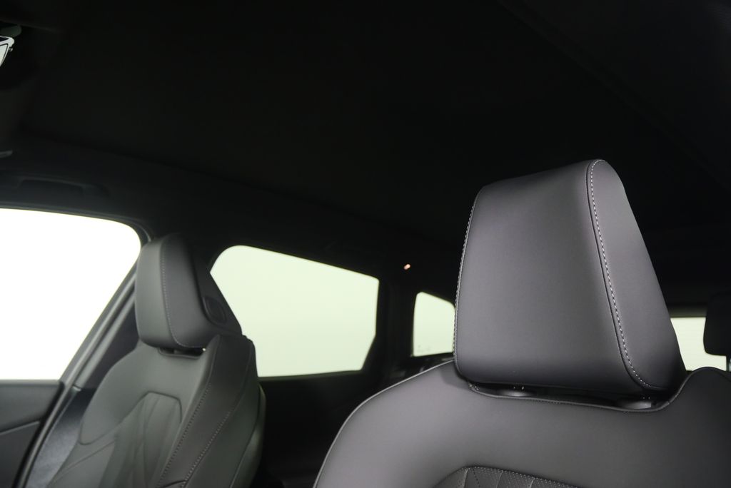 Thumbnail: 2026 BMW X3 - 12