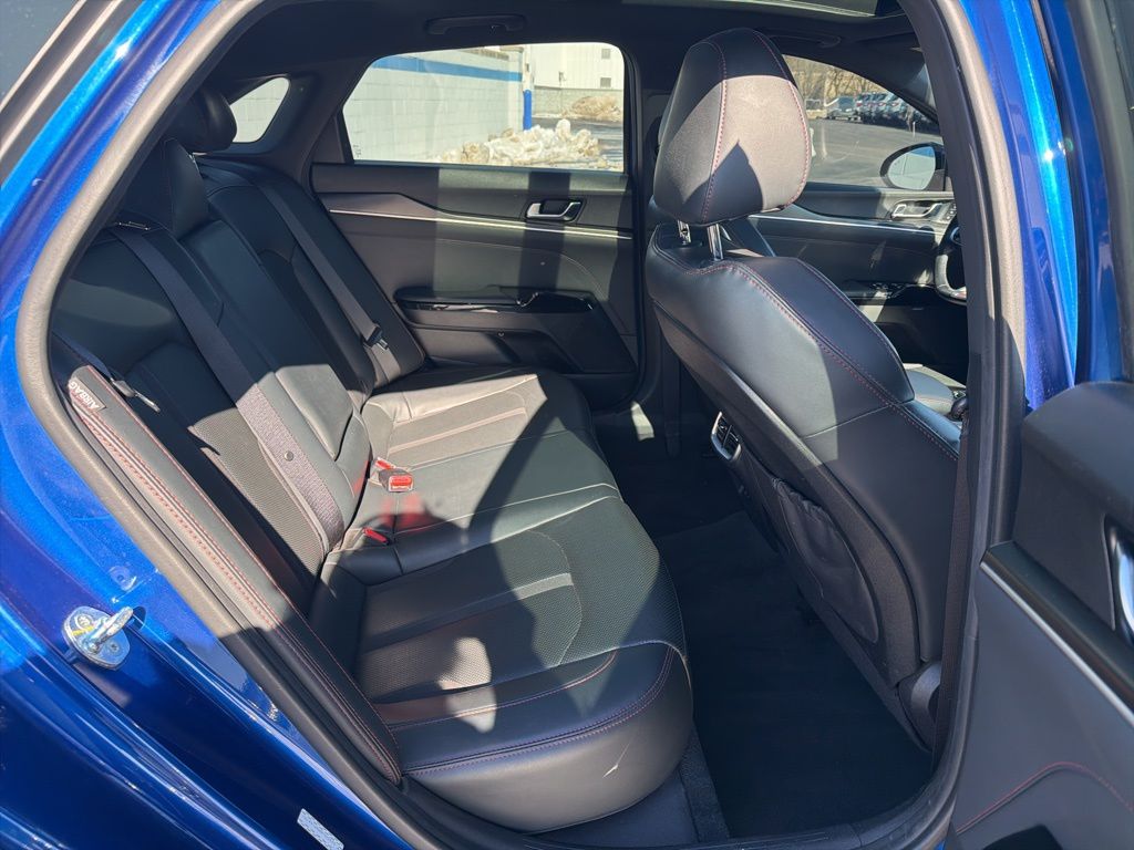 Thumbnail: 2022 Kia K5 - 23