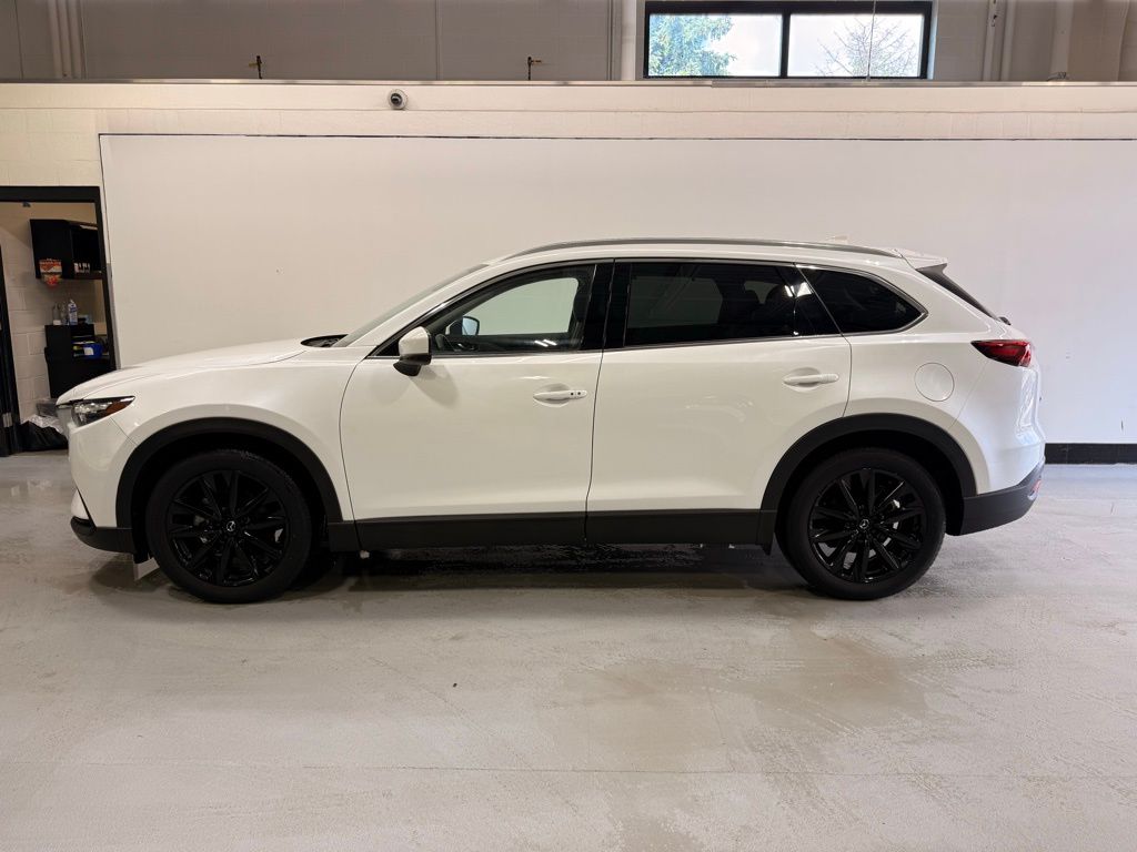 Thumbnail: 2022 Mazda CX-9 - 2