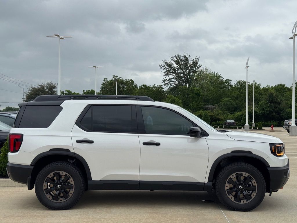 2026 Honda Passport TrailSport Elite White at Community Honda