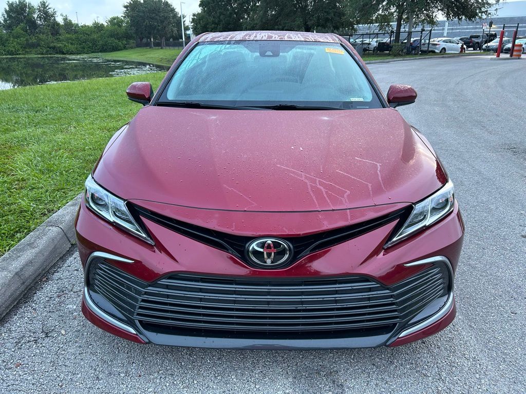 Thumbnail: 2022 Toyota Camry - 8