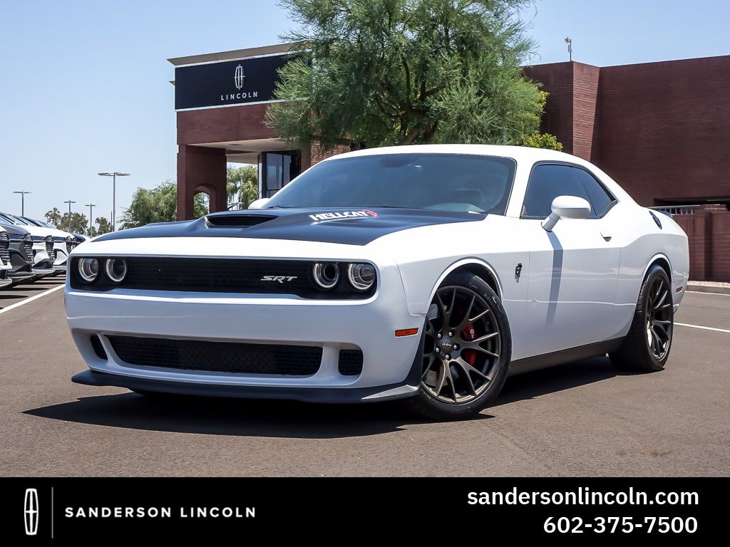 Bright White Clearcoat 2016 Dodge Challenger Coupe Rear-Wheel Drive 8-Speed Automatic