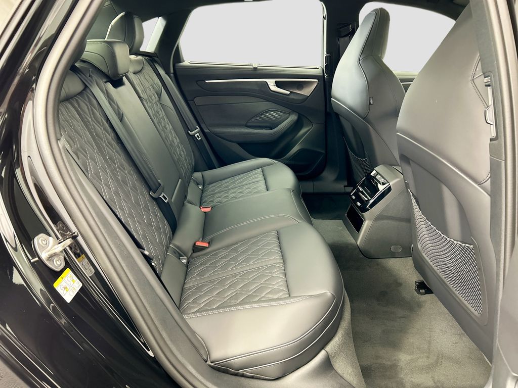 Thumbnail: 2026 Audi A6 - 22